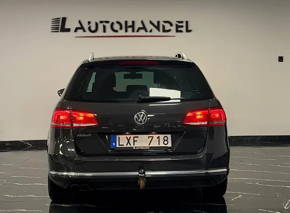 Volkswagen Passat 2012 photo 5