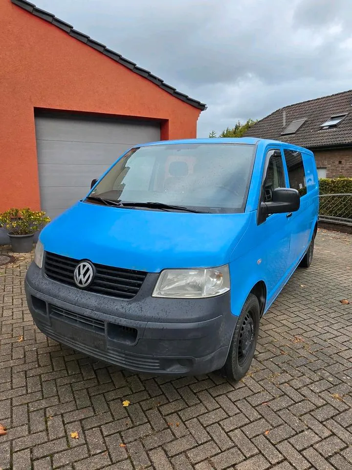 Volkswagen T5
