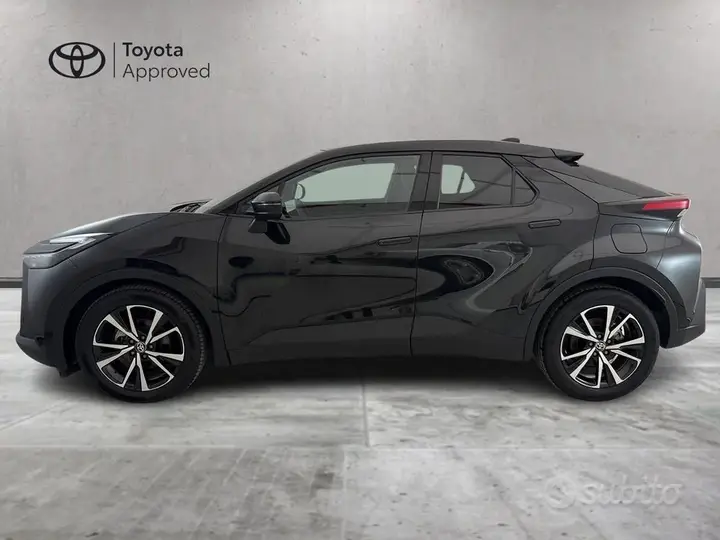 Toyota C-Hr 2024 photo 3