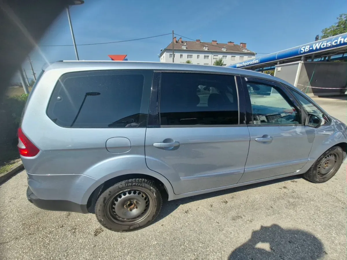Ford Galaxy 2007 photo 3