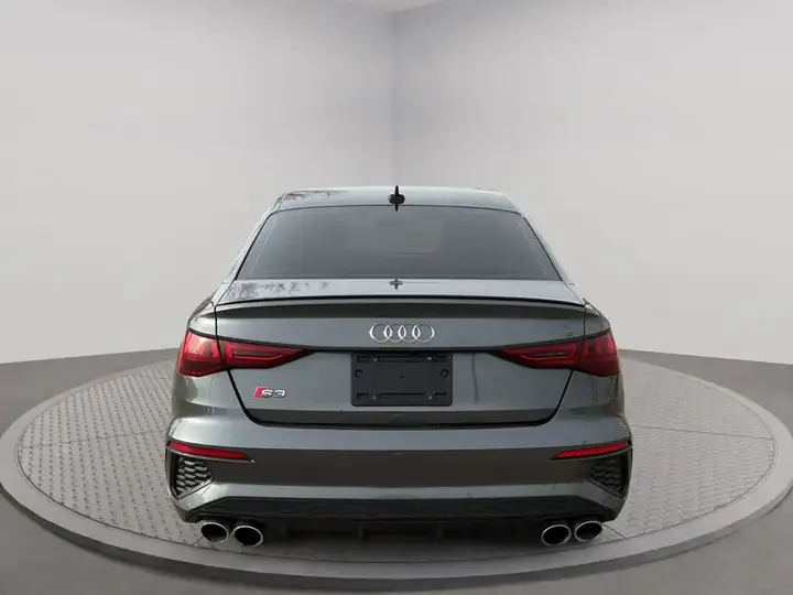 Audi S3 2023 photo 4
