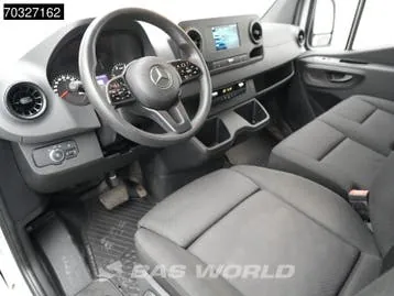 Mercedes-Benz Sprinter 2023 photo 3