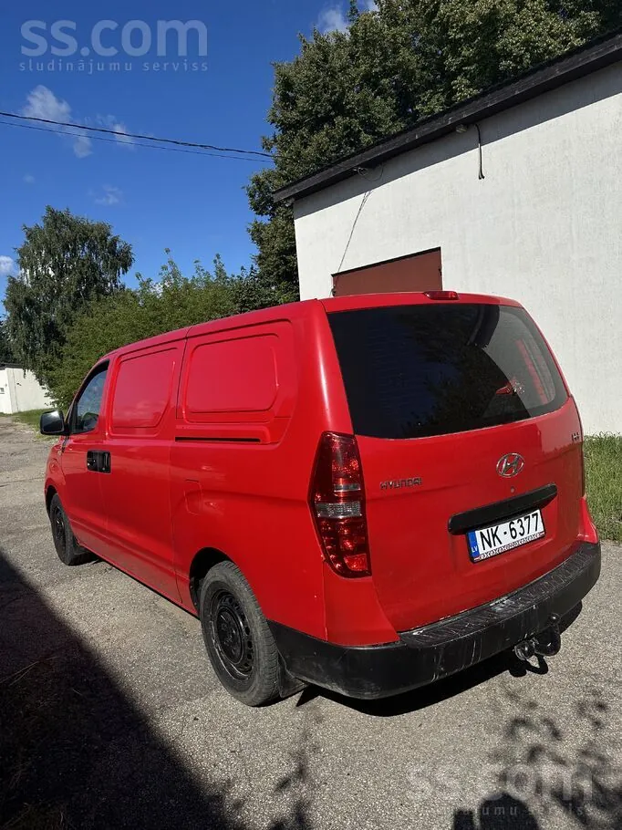 Hyundai H1 2010 photo 4