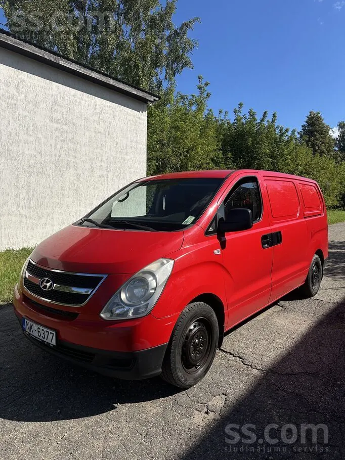 Hyundai H1 2010 photo 2