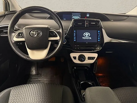 Toyota Prius 2017 photo 5