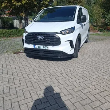 Ford Transit 2025 photo 2