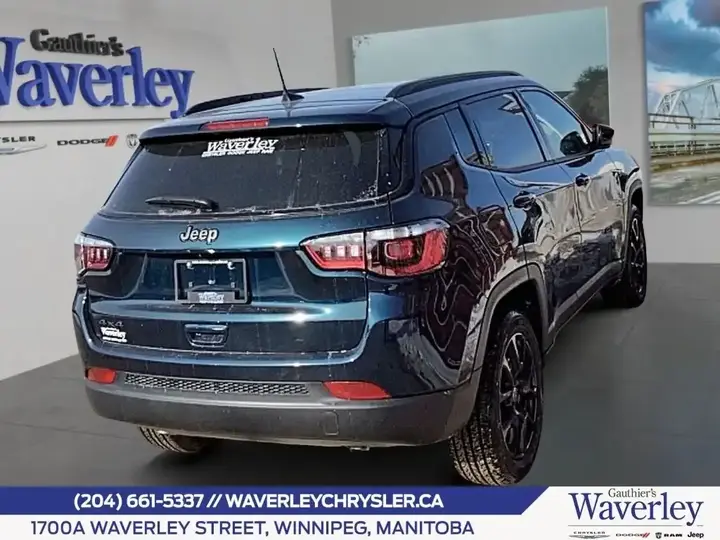 Jeep Compass 2026 photo 4