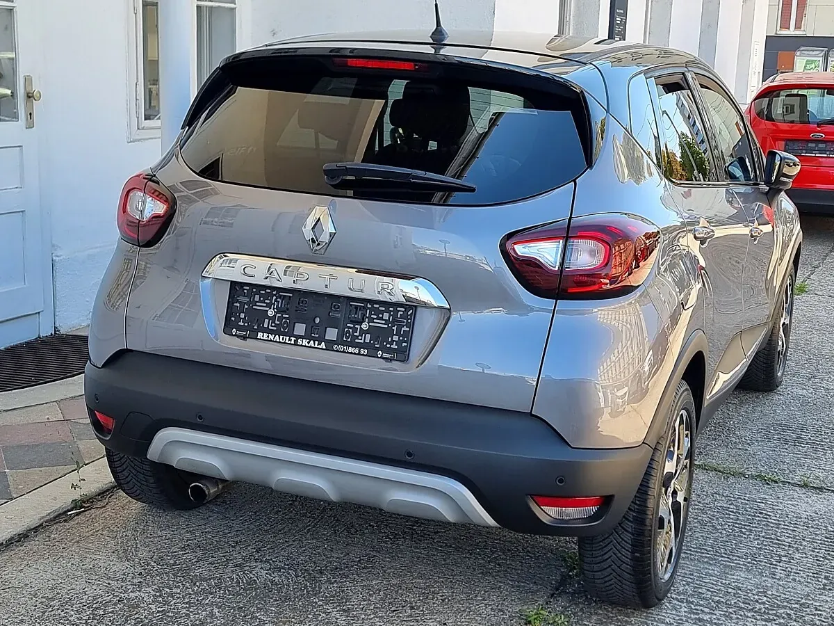 Renault Captur 2018 photo 2