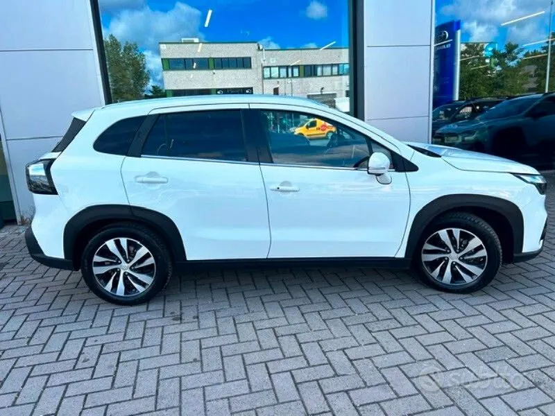 Suzuki Sx4 S-Cross 2023 photo 4