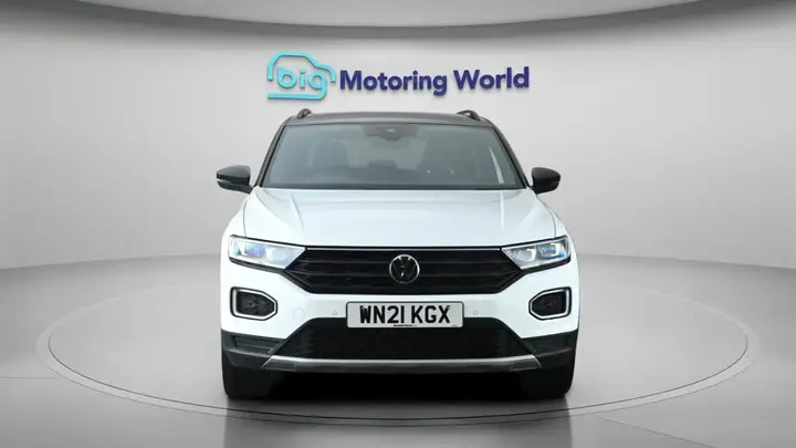 Volkswagen T-Roc 2021 photo 3