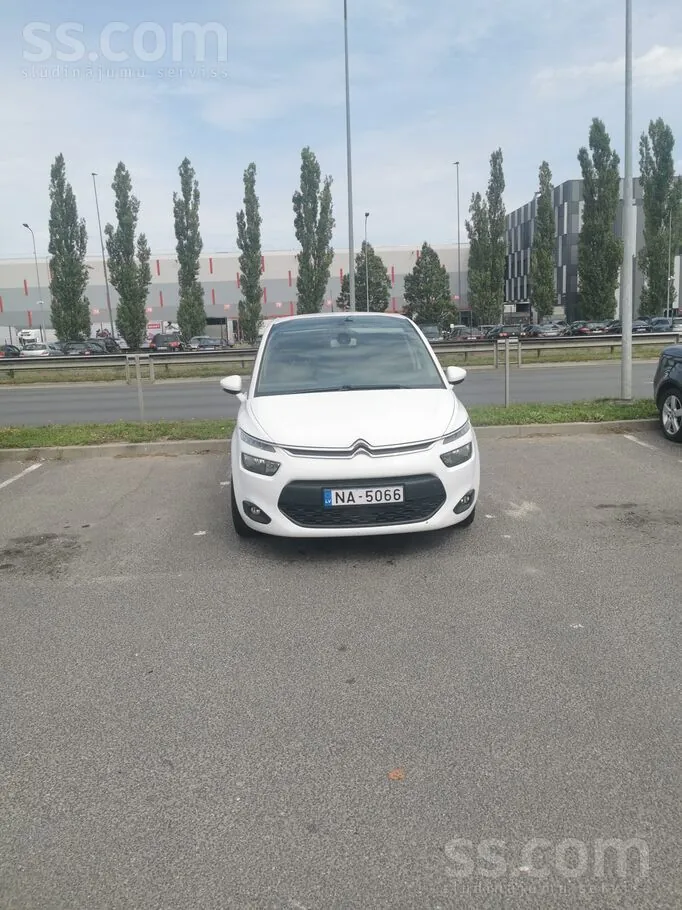 Citroen C4 Picasso 2015 photo 3