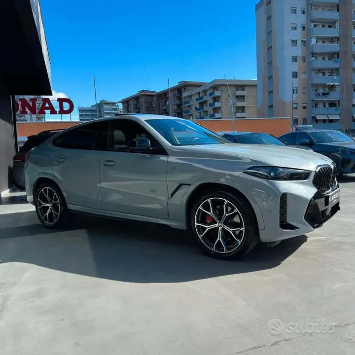 BMW X6 2025 photo 3