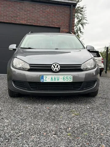 Volkswagen Golf 2011 photo 2