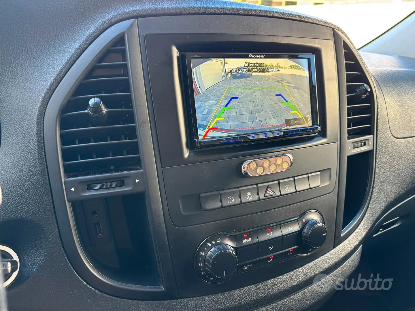 Mercedes-Benz Vito 2020 photo 4
