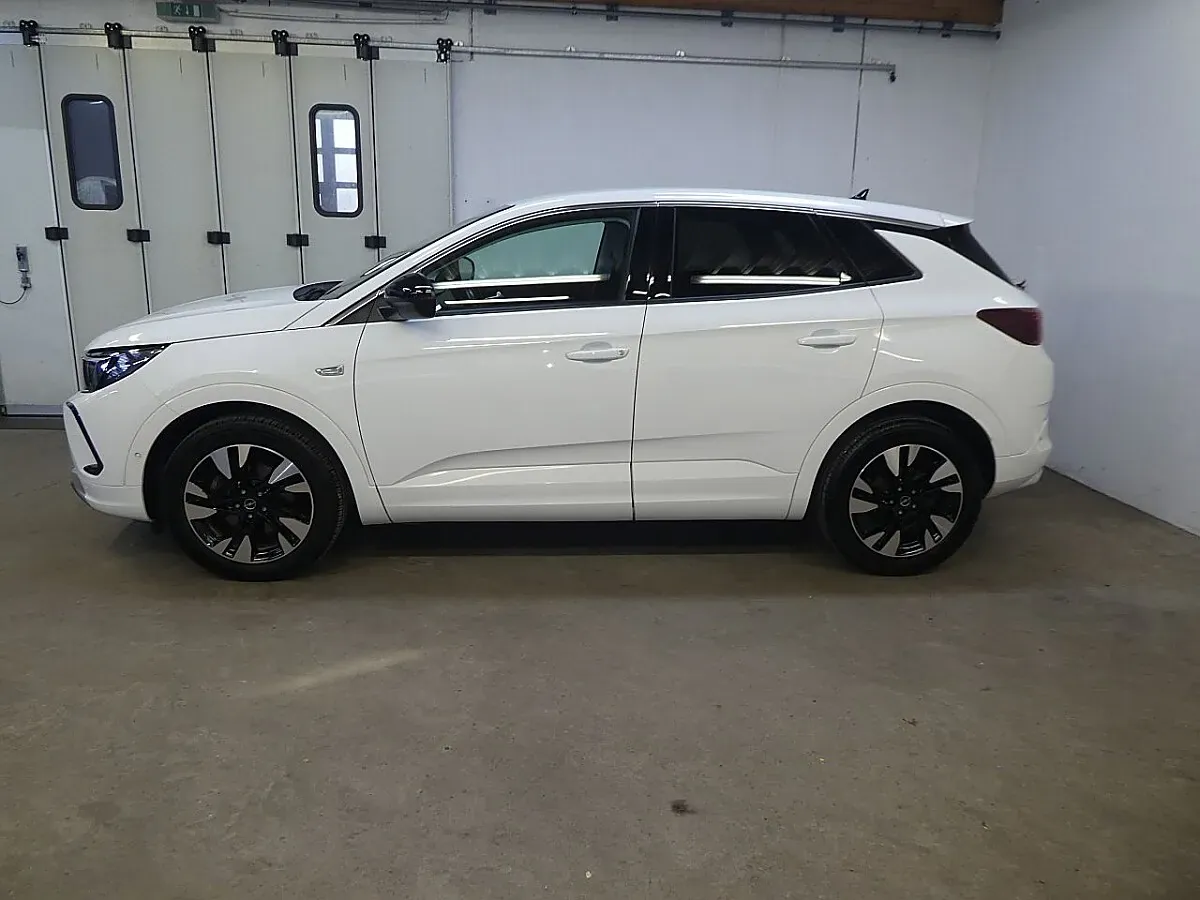 Opel Grandland 2023 photo 2
