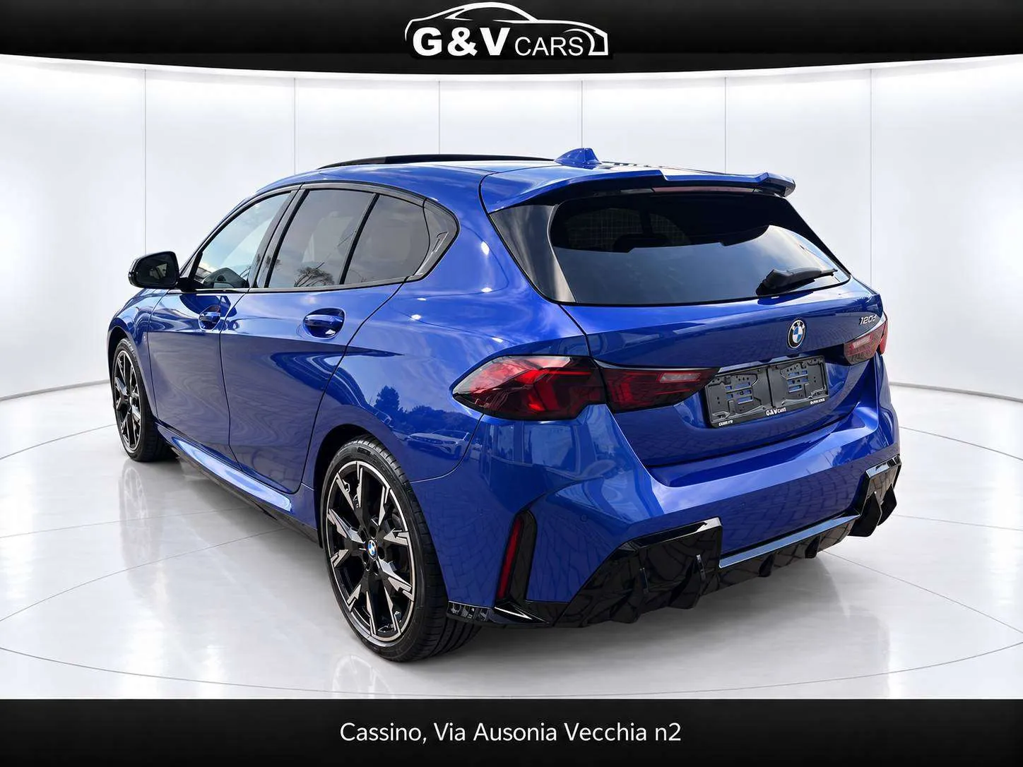 BMW 120D 2025 photo 2