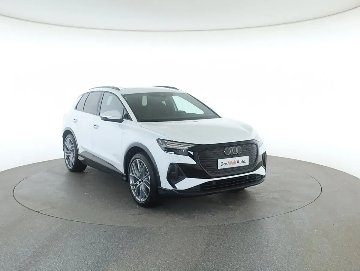 Audi Q4 55 E-Tron Quattro 2024 photo 3