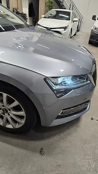 Skoda Superb 2021 photo 4