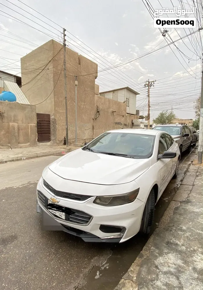 Chevrolet Malibu 2018 photo 2