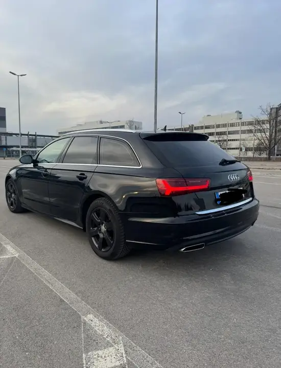 Audi A6 Avant