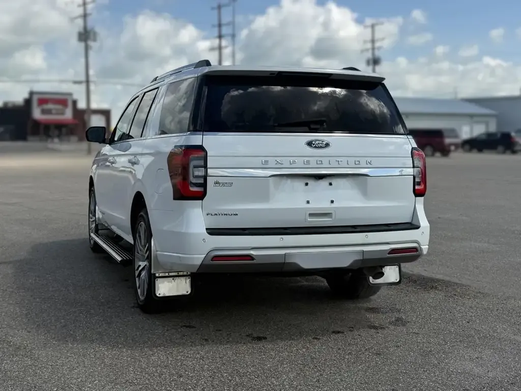 Ford Expedition 2024 photo 4