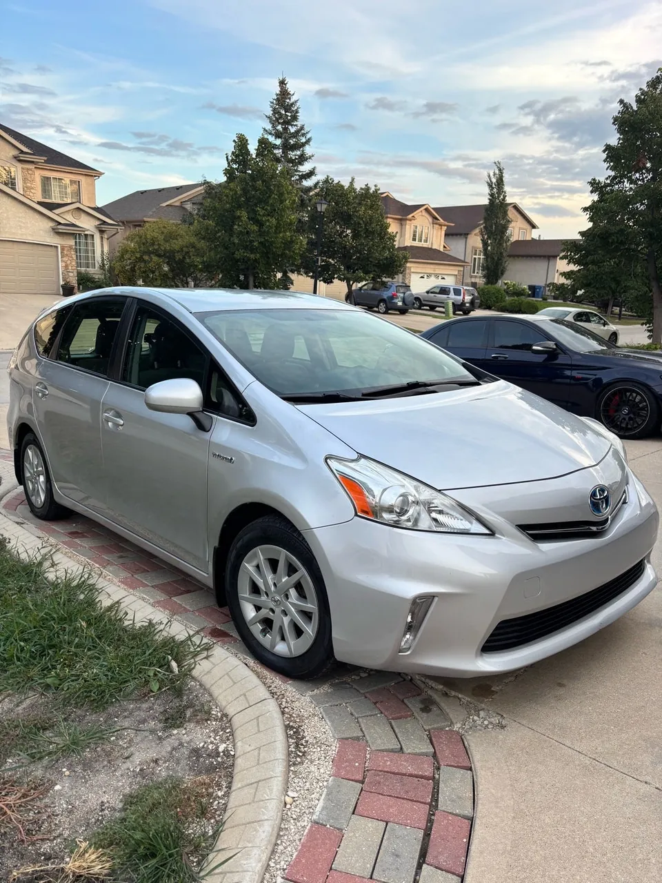 Toyota Prius V
