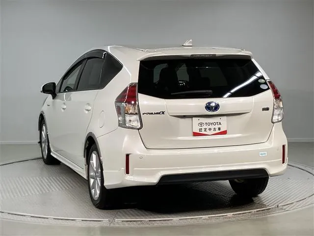 Toyota Priusα 2020 photo 4