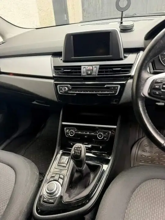 BMW 2 Series Gran Tourer 2015 photo 4