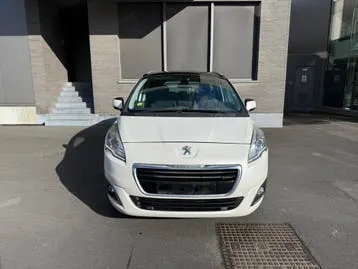 Peugeot 5008 2017 photo 3