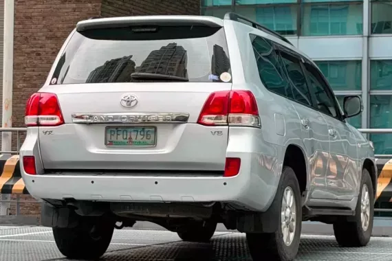 Toyota Land Cruiser 2010 photo 5