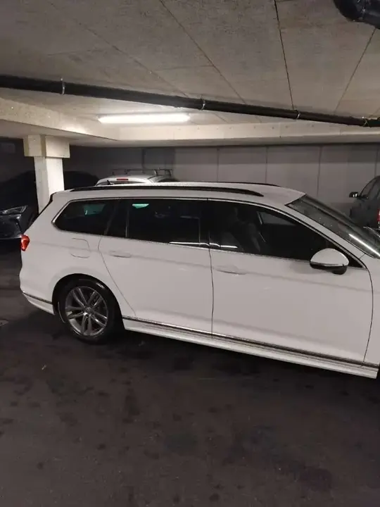 Volkswagen Passat 2017 photo 2