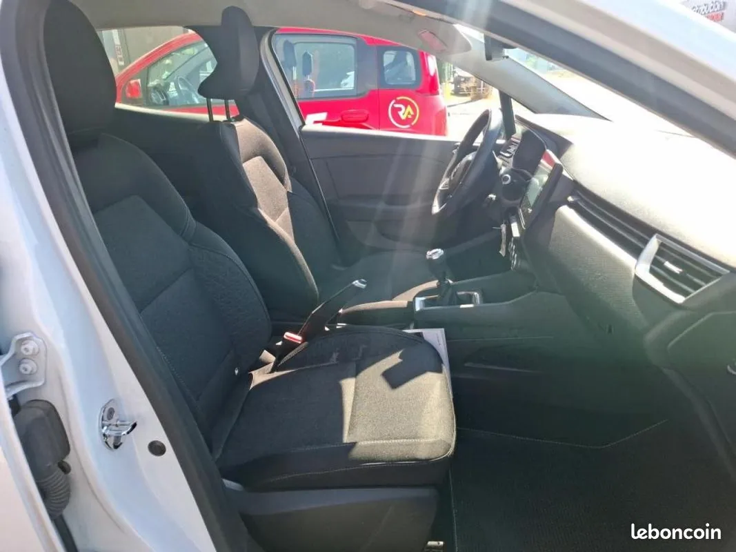 Renault Clio 2021 photo 4