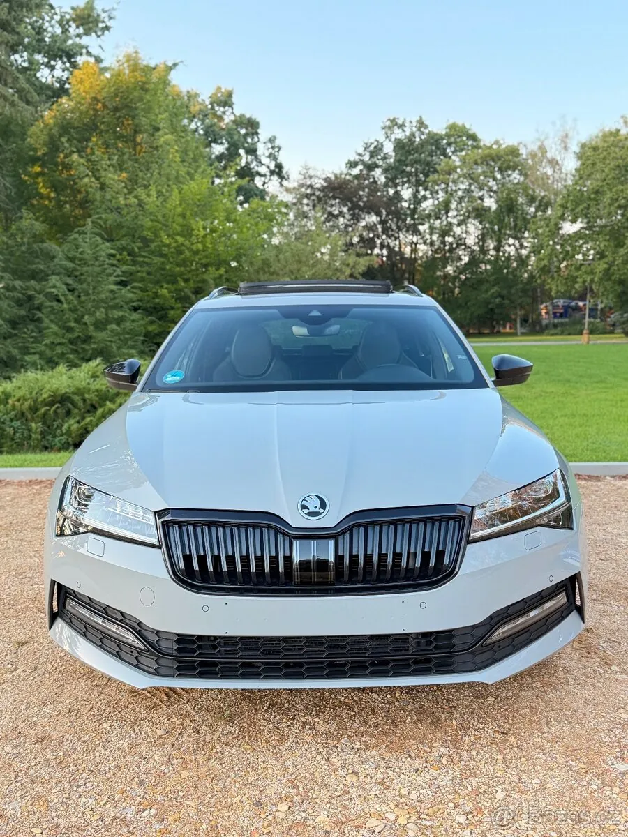 Skoda Superb 2022 photo 5