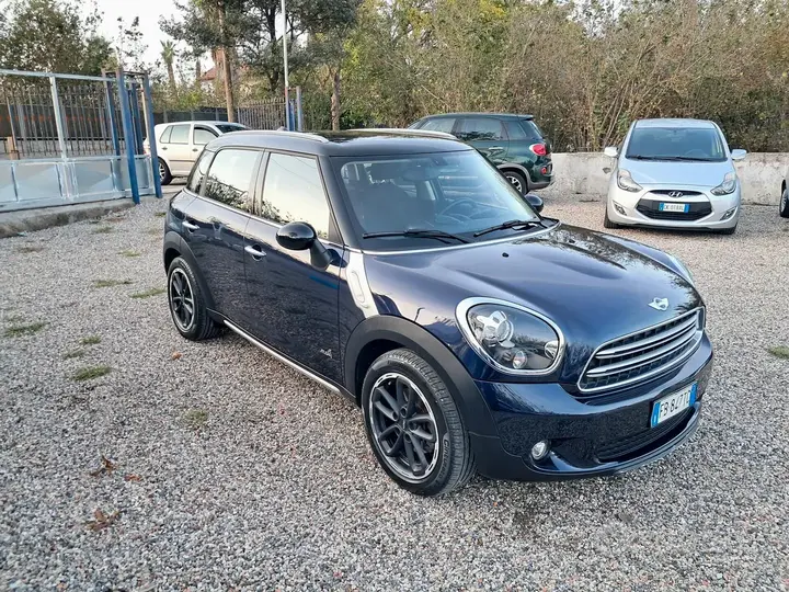Mini Countryman 2015 photo 2