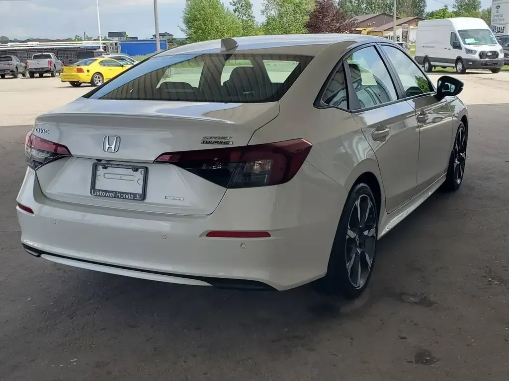 Honda Civic 2025 photo 5