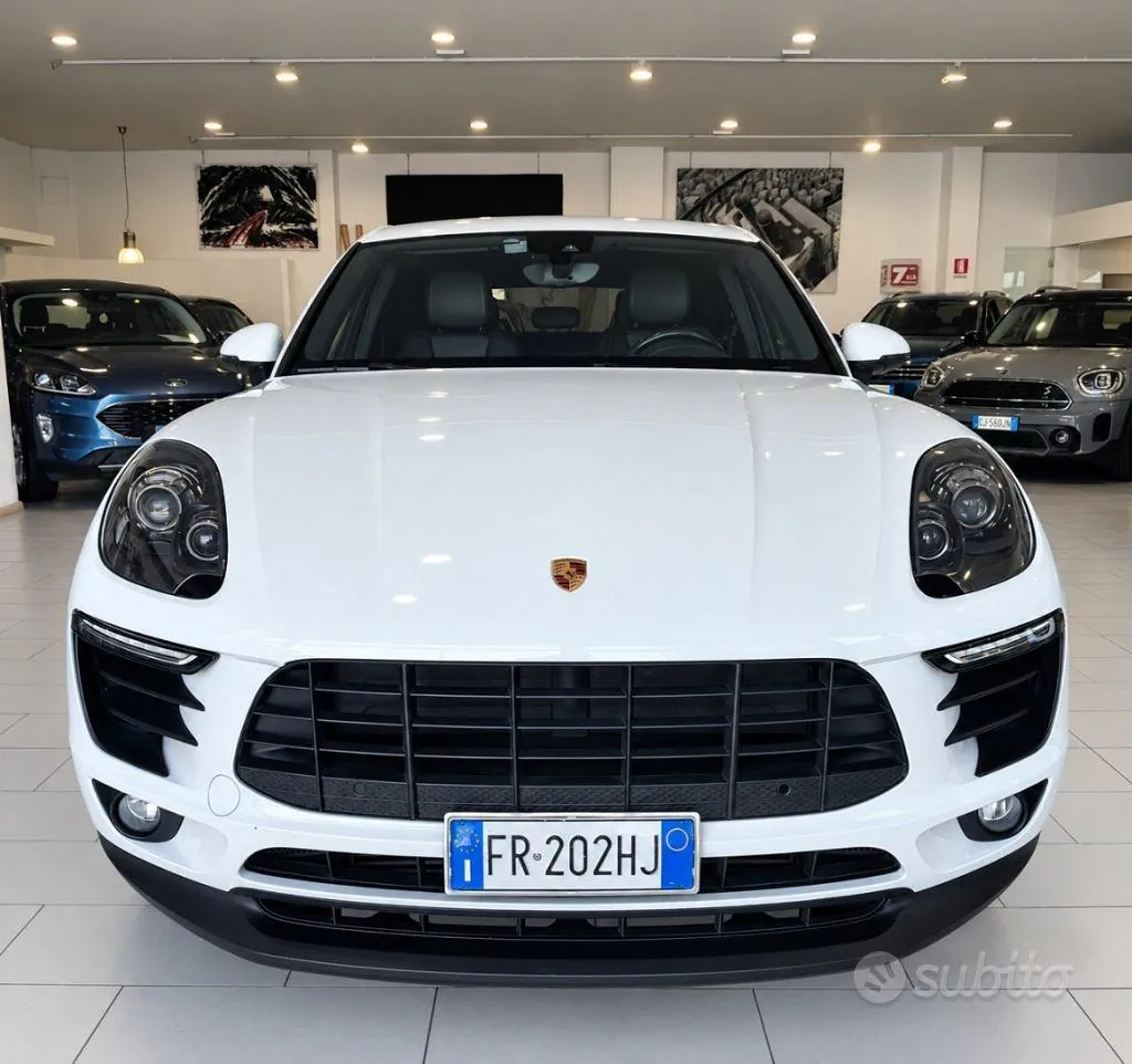 Porsche Macan 2018 photo 2