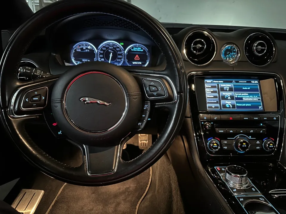Jaguar Xj 2015 photo 4
