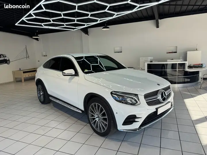Mercedes-Benz Glc 2017 photo 2
