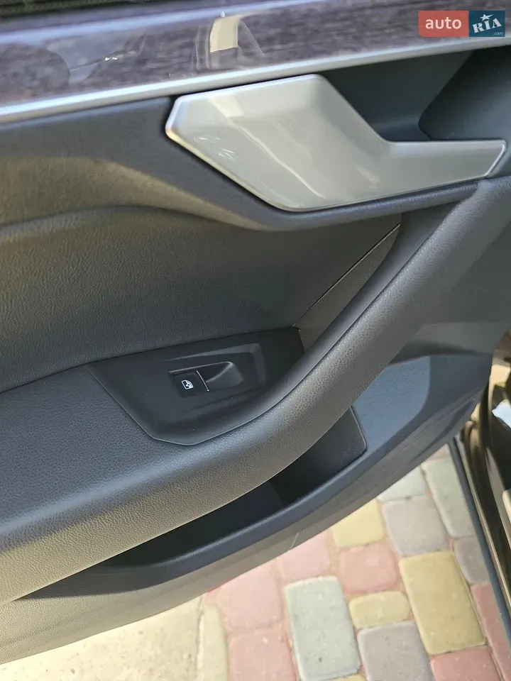 Volkswagen Touareg 2021 photo 3