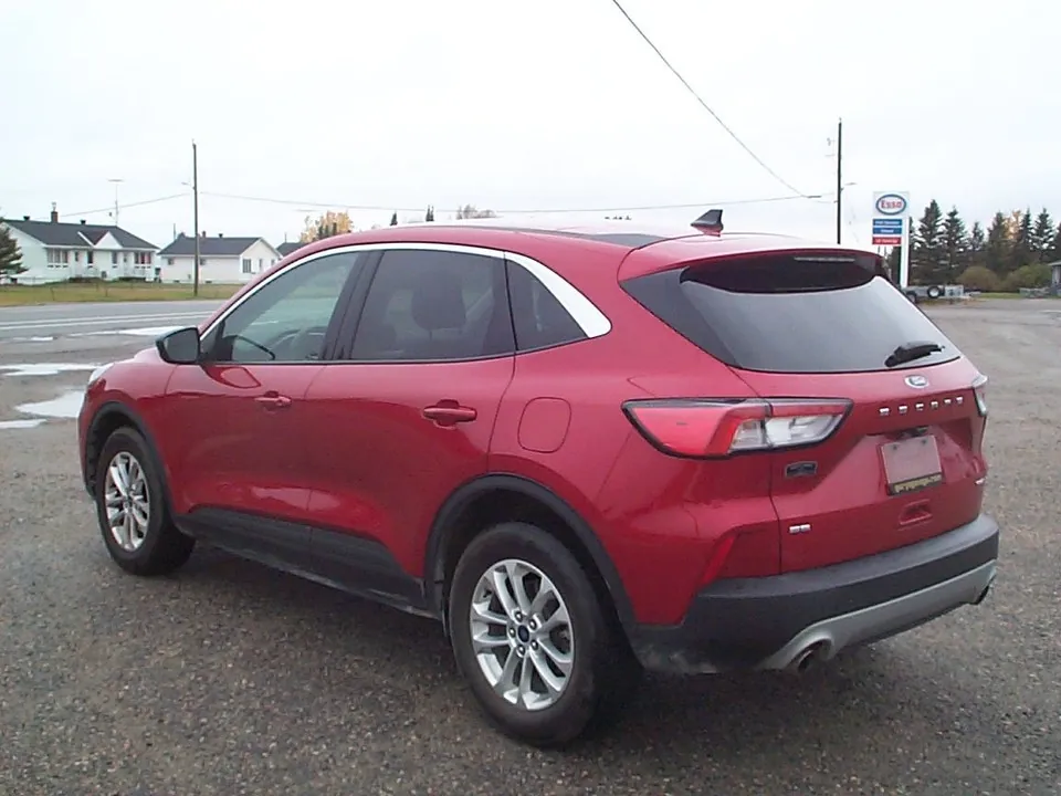 Ford Escape 2022 photo 4