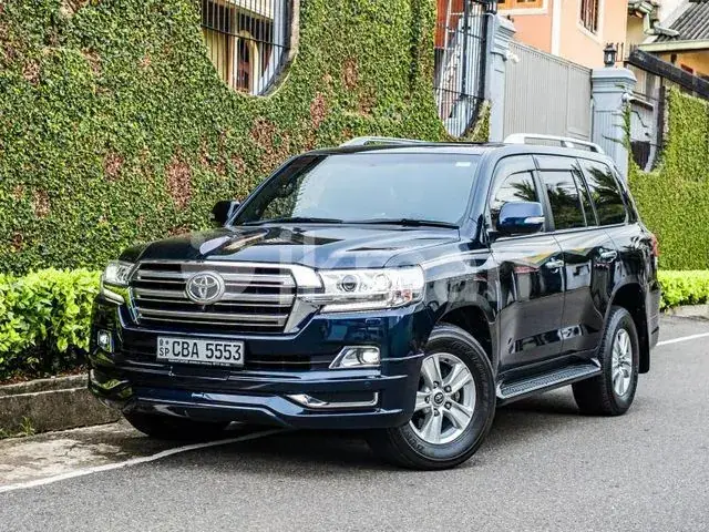 Toyota Land Cruiser 2016 photo 2