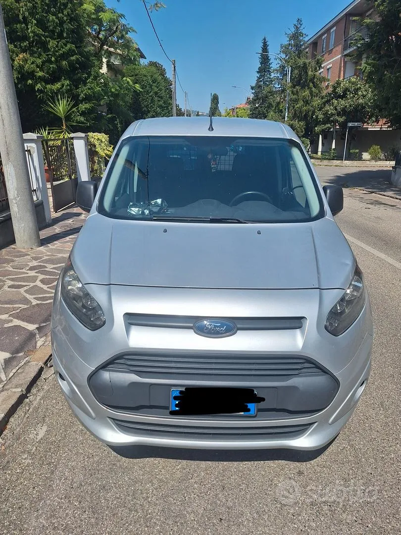 Ford Transit Connect 2017 photo 2