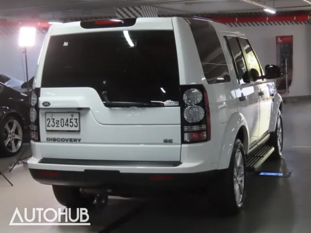 Land Rover Discovery 4 2016 photo 3