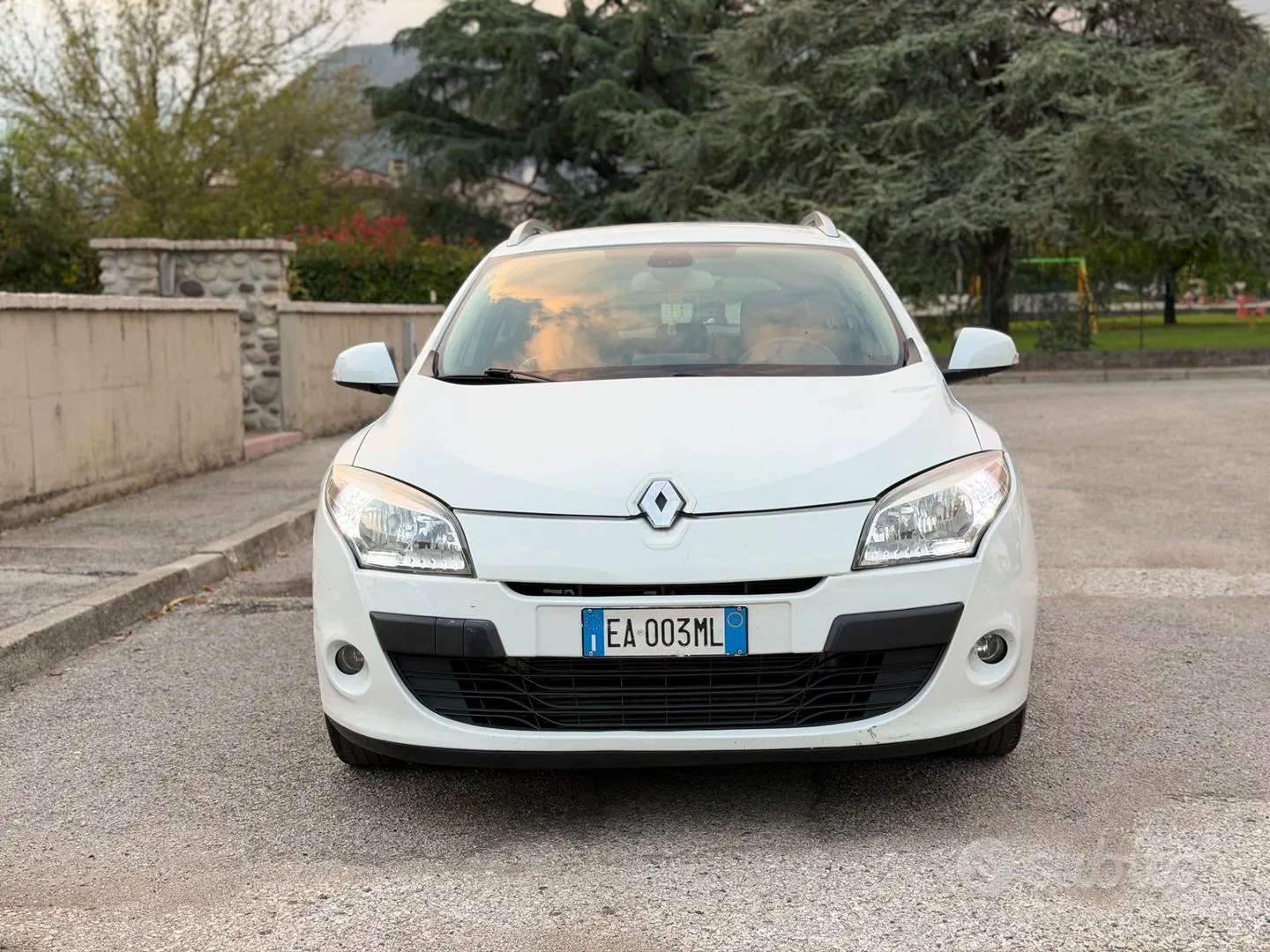 Renault Megane 2010 photo 2