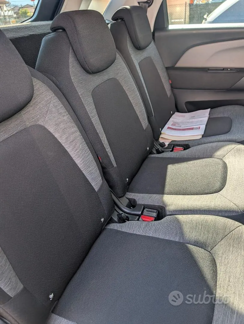 Citroen C4 Picasso 2018 photo 4