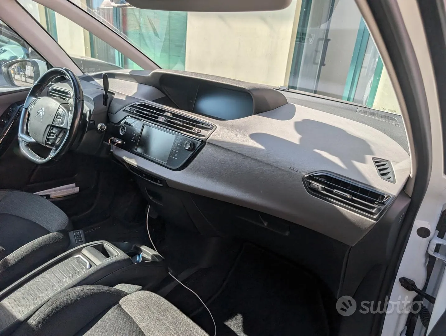 Citroen C4 Picasso 2018 photo 3