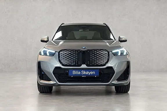 BMW Ix1 2026 photo 2