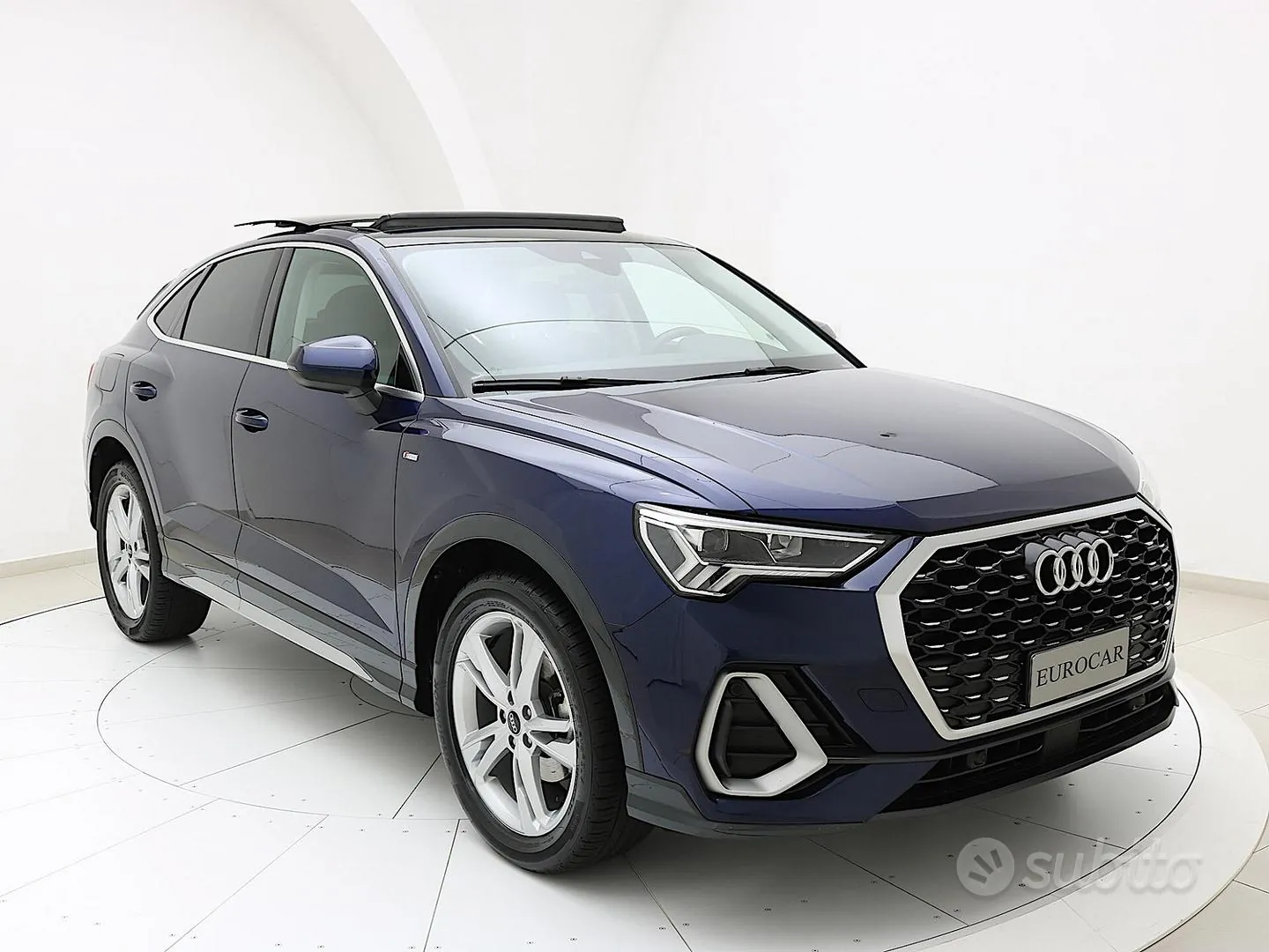 Audi Q3 2021 photo 5