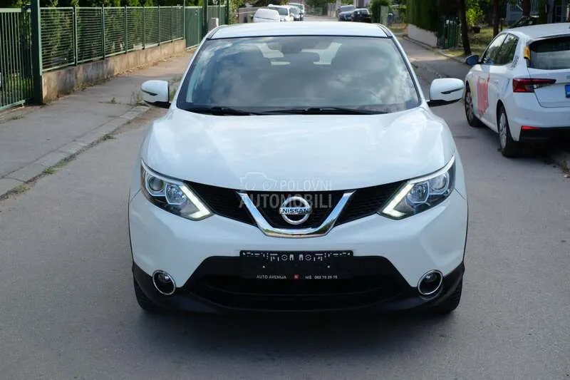 Nissan Qashqai 2015 photo 2