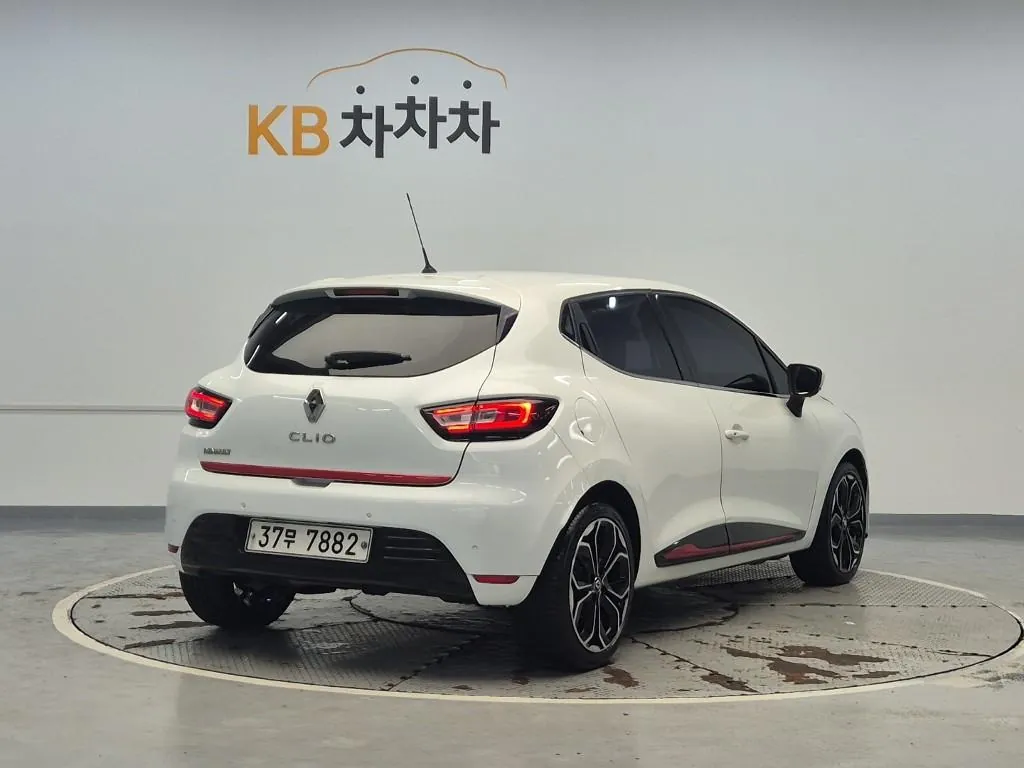 Renault Korea Clio 2019 photo 3
